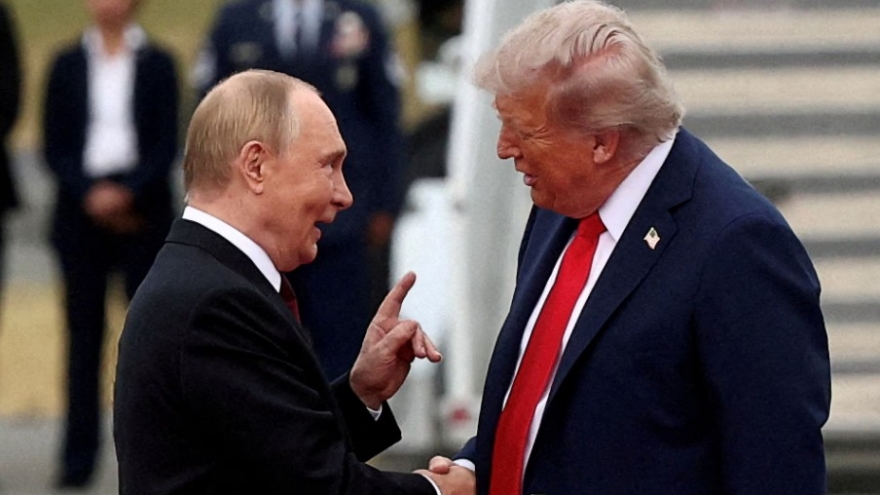 Ông Trump cạn kiên nhẫn, Mỹ cứng rắn với Nga để giải quyết xung đột Ukraine?